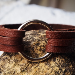 Wear a Ring Bracelet, O ring Bracelet, wedding ring bracelet holder, real leather, gift, personalized, wear the ring, men, women, widow gift