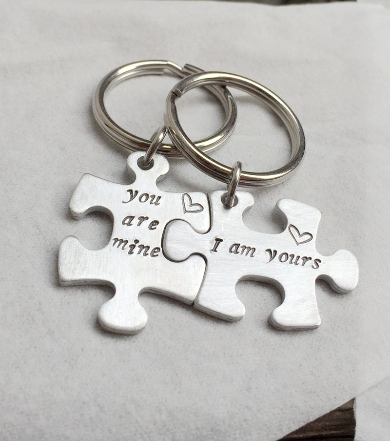 Porte-clés Couple Main Dans La Main – Lot De 2, Alliage Zinc, Cadeau Anniversaire/amour