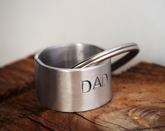 DAD hunting Gifts/ Hunting bands Keychain Gifts for men Hunting, Christmas Brother Grandpa Husband, Duck hunting Gift, Customized Mens Gifts