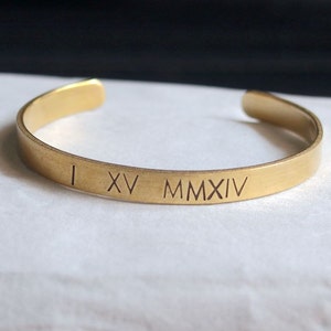 1 year anniversary gift for girlfriend, Personalized bracelet women, engraved bracelets for her, wedding date anniversary gift, couples gift