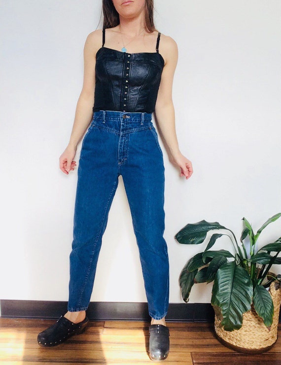 lee vintage high waisted jeans