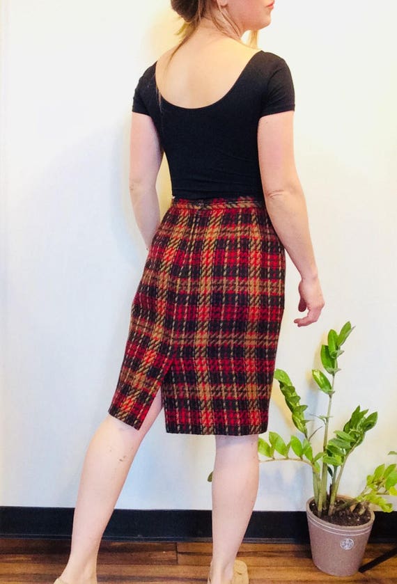 Short plaid skirt Plaid Wool skirt wool short ski… - image 3