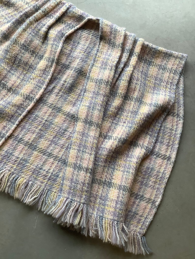 Plaid Vintage cape Irish plaid cape vintage wool cape pastel plaid cape vintage woven cape vintage Irish cape vintage cape short cape Pastel image 6