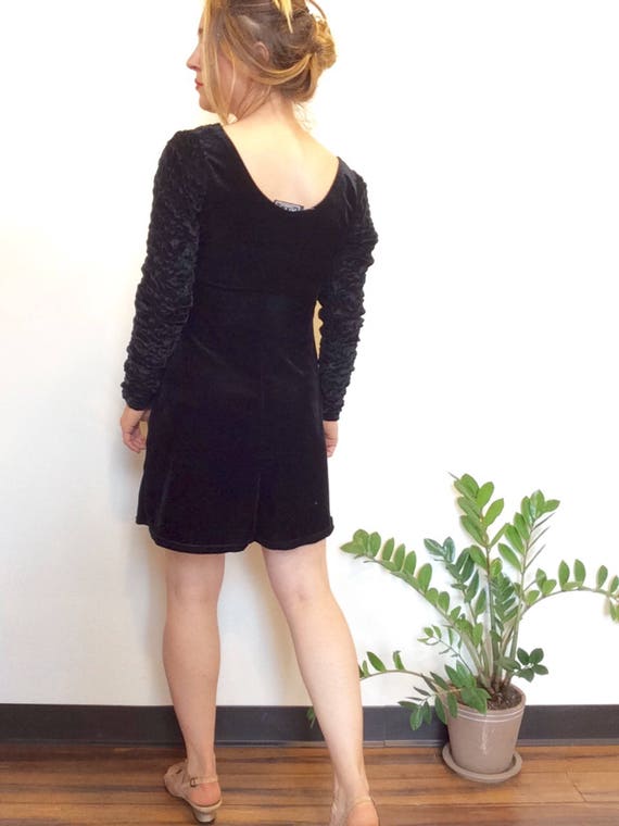 Black velvet dress short velvet dress little blac… - image 2