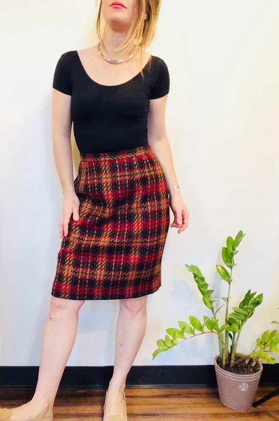 Short plaid skirt Plaid Wool skirt wool short ski… - image 1