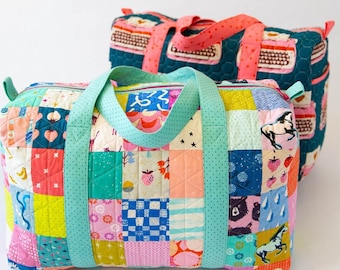 PATCHWORK DUFFLE bag sewing pattern, Knot and Thread Design sewing pattern, one fabric & patchwork version, large bag sewing pattern!
