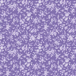 End Of Bolt Small White FLORAL and vines on lavender 36" x 44" cotton fabric, Benartex fabric, quilting fabric, Lavender Fields fabric!