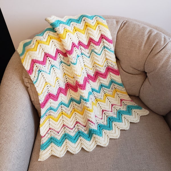 Confetti Speckle Mini Chevron Afghan