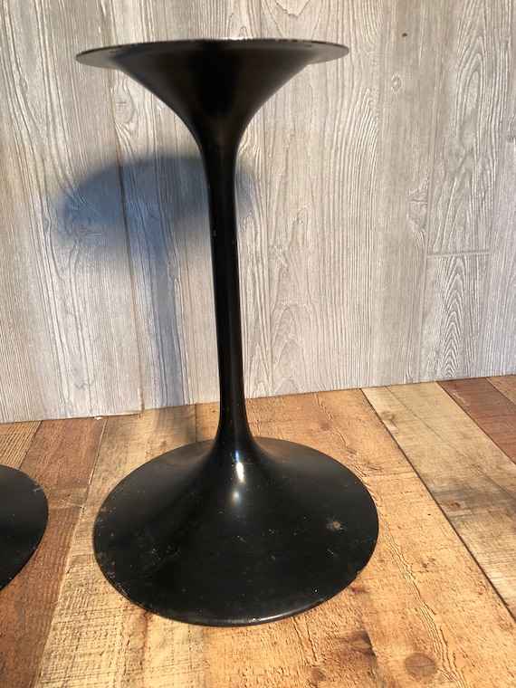 Bose 901 Tulip Speaker Stands Pair Black Metal Vintage Made In Canada Mount Your Own Speakers Or Use With Bose Authentic