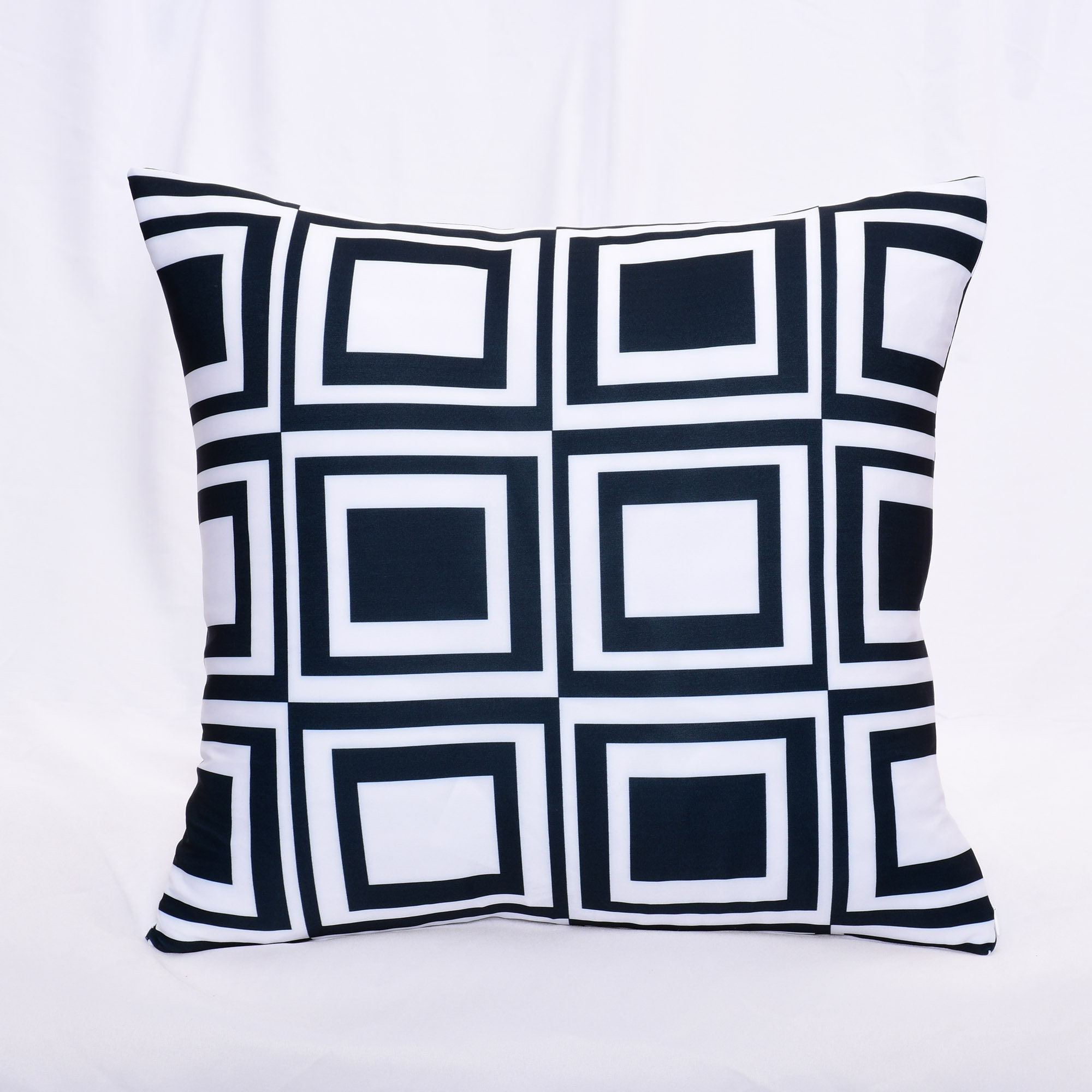 Black and White Geometric Op Art Checkerboard Soft Throw Pillowcase