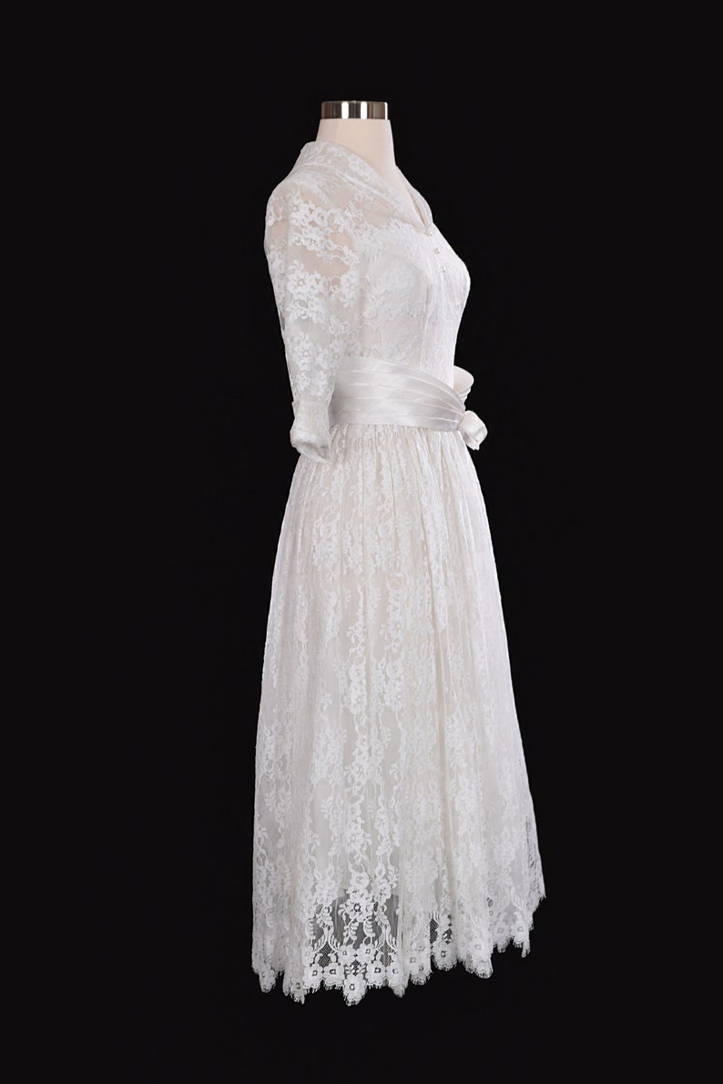 vintage wedding dress 50s