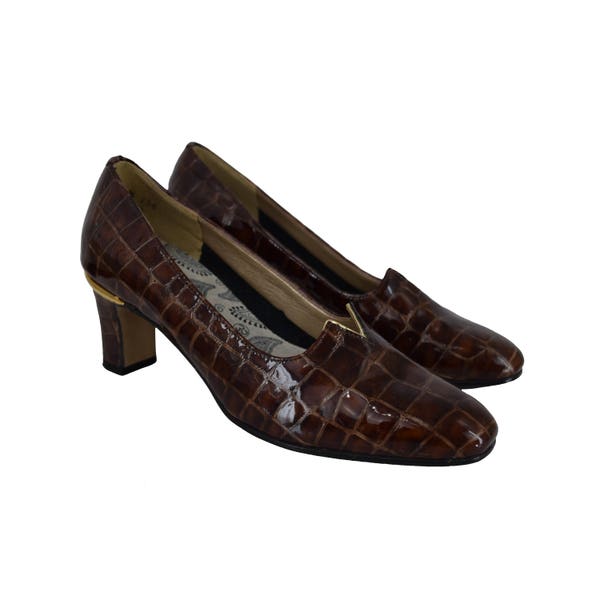 Vintage 1960s Alligator Block Heels | 60s Mod Brown Patent Leather Pumps | Retro Work Secretary Mad Men Heels | Size 6
