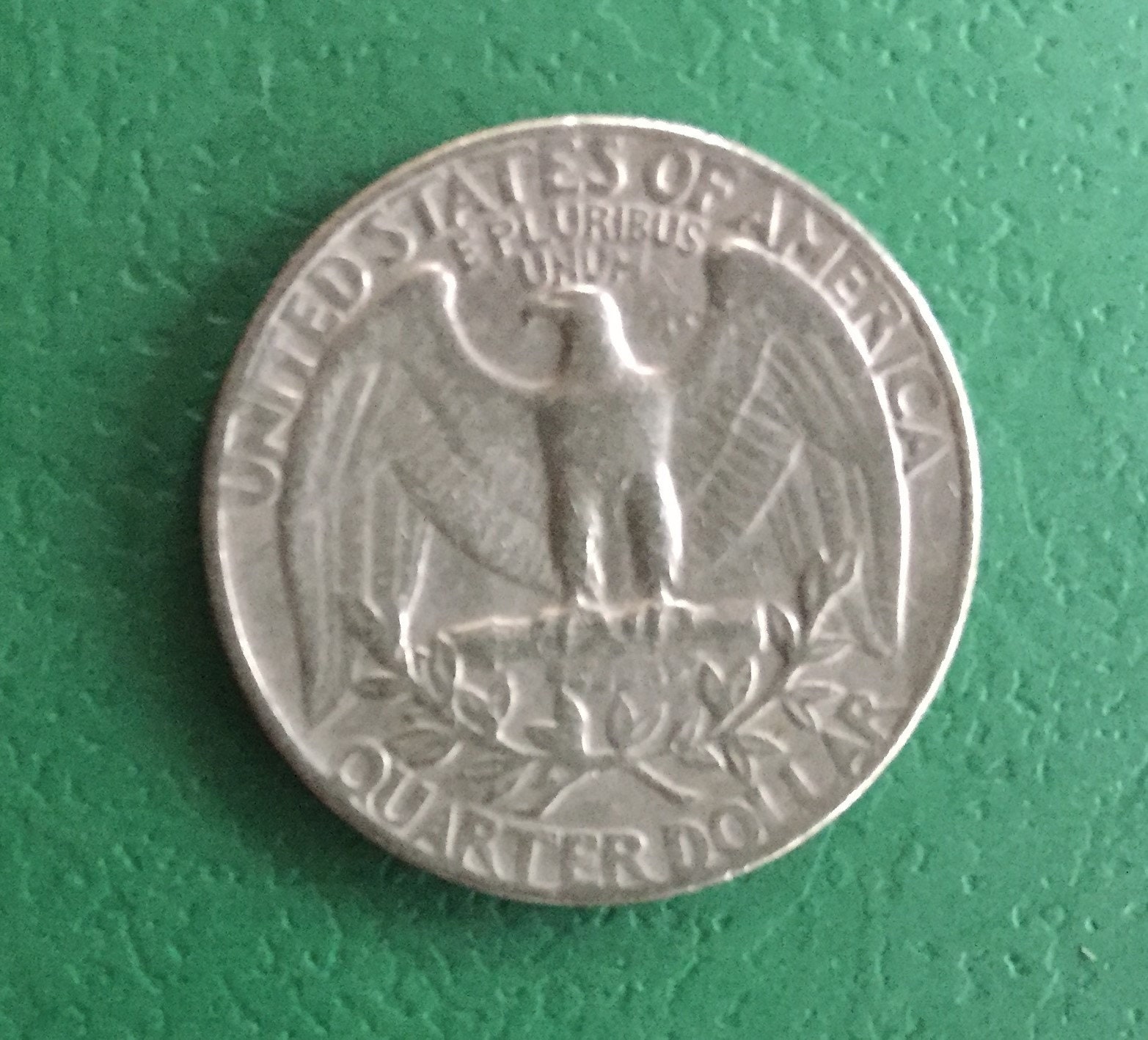 3810【アメリカ・エラー】1985年(P)25セント　硬貨　古銭 1985-P Washington Quarter, Error Double-Die on 