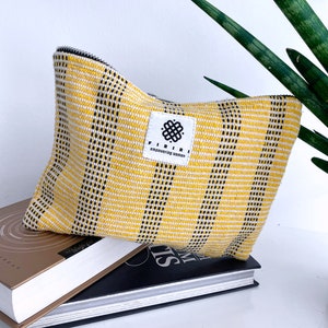 Sac de maquillage jaune cadeau organisateur de maquillage pochette de maquillage pour voyage sac à fermeture éclair pour accessoires petit cadeau pour femme collègue cadeau Unique