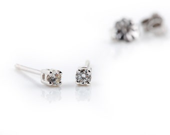 Leda 0.16ct diamond studs 18K gold and white gold