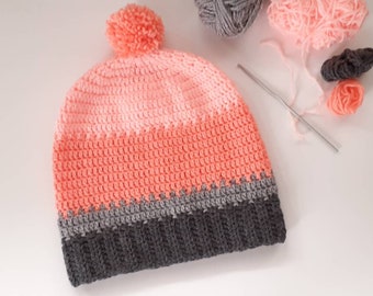 Cappello all'uncinetto nei colori pesca e grigio