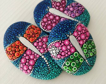 Colourful Dot Art Dragonfly Friends Charm Painted Stone Fairy Garden Gift  Decoration Painted rock Beachstone