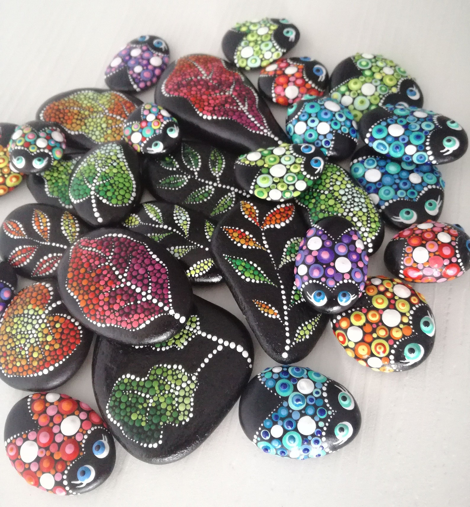 Set aus 5 Mini-Marienkäfer bemalte Steine Glücksteine - Etsy.de