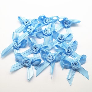 20 x mini kleine blauwe satijnen strikjes knutselen babykaarten scrapbooking