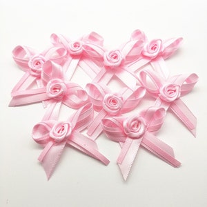 20 x kleine mini roze satijnen strikken knutselen babykaarten maken scrapbooking kaarten maken versieringen