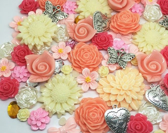 50 x Outstanding Quality Bumper Pack of Embellishments Resin Charms Flowers Bows