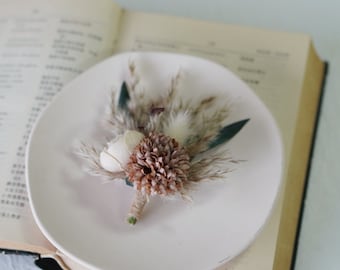 Rustic Wedding Boutonniere: Preserved Flower, Pampas Grass