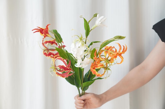 Artificial Fire Lily Flower for Wedding Party Decor Bouquet Home Hotel  Office Garden Craft Art Deco - Etsy