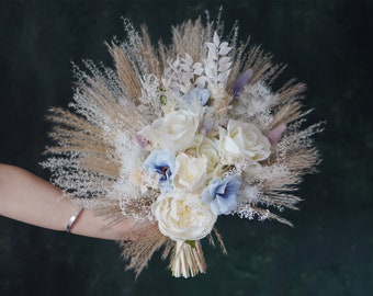 Bridal bouquet pampas gras, Blue and White silk flowers, boho wedding bouquet, bridesmaid bouquets