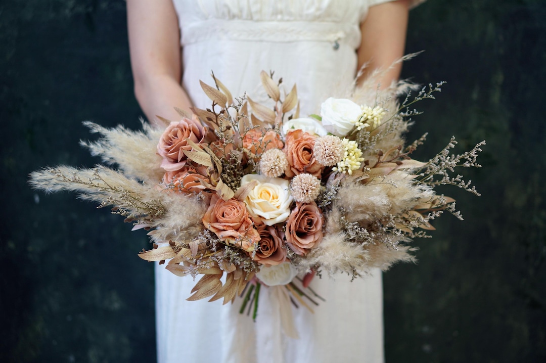 Beige Pampas Wedding Bouquet: Dusty Pink Silk Flowers, Rustic Bridal Decor - Etsy Israel