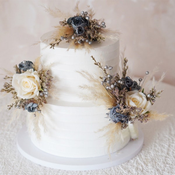 Un ensemble de décorations pour gâteau de mariage, bleu gris, argent, blanc pour gâteau, fleurs, fleurs pour gâteau Pampass, mariage rustique, mariage bohème