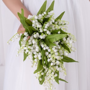 Bouquet de mariée en cascade de soie blanche de muguet, bouquet de mariée, fleurs de mariage, fleurs de mariage de demoiselle d'honneur, mariage bohème rustique image 7