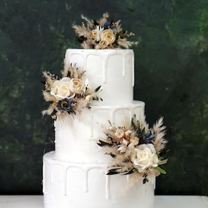 A Set of three Wedding Cake Topper, Floral Cake Decoration, Cake Topper Flowers, Pampass Cake Flowers, Rustic Wedding, Boho Wedding