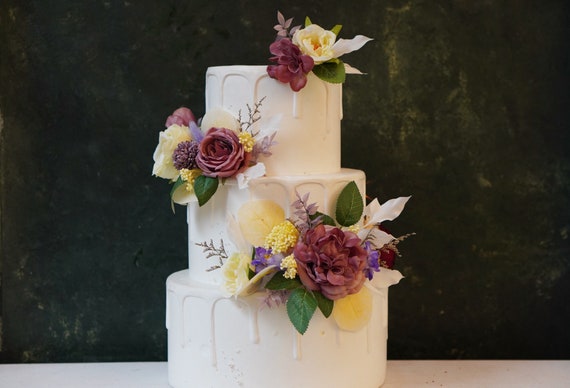 Set di decorazioni per torta nuziale con fiori bianchi: eleganti fiori artificiali riutilizzabili - Italia