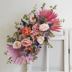 Pink Fans Arch arrangement/ Pink Silk flowers/ Pampas Backdrop arrangement - Boho wedding /Dried flowers arch arrangemen