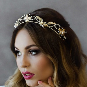 SERAPHINA | Floral tiara with real pearls, Gold or silver wedding headband with flowers & leaves, Bridal crown for rustic vintage style hair