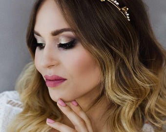 Pearl Tiara Wedding Bridal Crown Headpiece Floral Hair Accessory Wedding Halo Headband Handmade Gift for Bride to Be Old Money Style| GLORIA