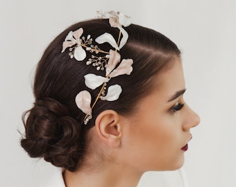 Floral subtle bridal crown • Pearls floral wedding tiara • Floral wedding crown • Bridal headpiece • Wedding flower crystal tiara | LAUREL