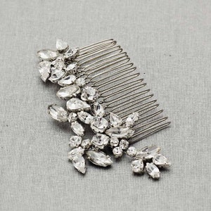 NEELY Crystal bridal hair comb, Bridal Hair Comb, Crystal Comb, Bridal Hair Accessory, Bridal Headpiece, Wedding Hair accessory, Crystals image 4