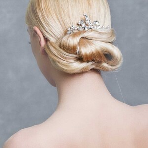 NEELY Crystal bridal hair comb, Bridal Hair Comb, Crystal Comb, Bridal Hair Accessory, Bridal Headpiece, Wedding Hair accessory, Crystals image 3