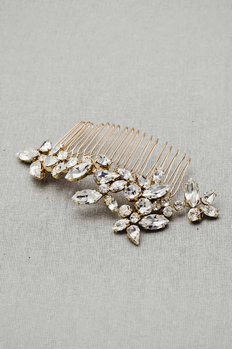 NEELY Crystal bridal hair comb, Bridal Hair Comb, Crystal Comb, Bridal Hair Accessory, Bridal Headpiece, Wedding Hair accessory, Crystals image 5