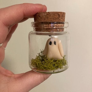 Glow in the Dark Ghost Jar – Handmade Witchy Home Décor, Spooky Mini Spirit with Moss, Gothic Cottagecore Gift
