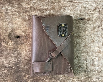 Brown Grey Leather Journal - Handmade Leather Journal - Leather Sketchbook - Refillable Leather Journal - Mixed Media Journal - Key Journal