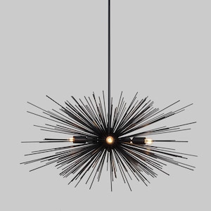 Handgjord svart Sputnik-mässingskrona i stjärnform från mitten av århundradet, modern designertaklampa