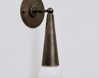Handmade Brass Wall Sconce, Stilnovo CAMPANA Style, Vintage Lighting