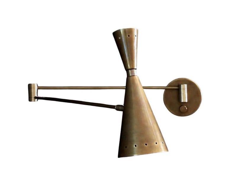 Aplique de pared de mediados de siglo LELO 2, lámpara de pared moderna de latón hecha a mano inspirada en Stilnovo, lámpara de lectura para mesita de noche. imagen 2