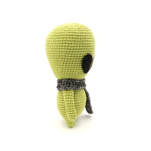 ALIEN crochet pattern image 9