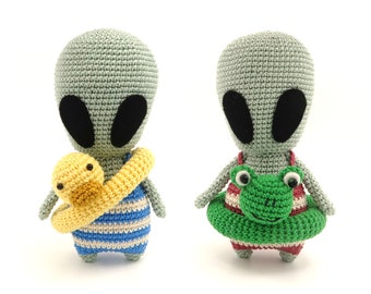 ALIEN Swimmer crochet pattern