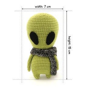 ALIEN crochet pattern image 4