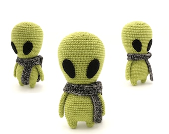 ALIEN crochet pattern