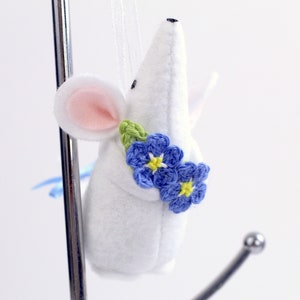 Forget-me-not Mouse